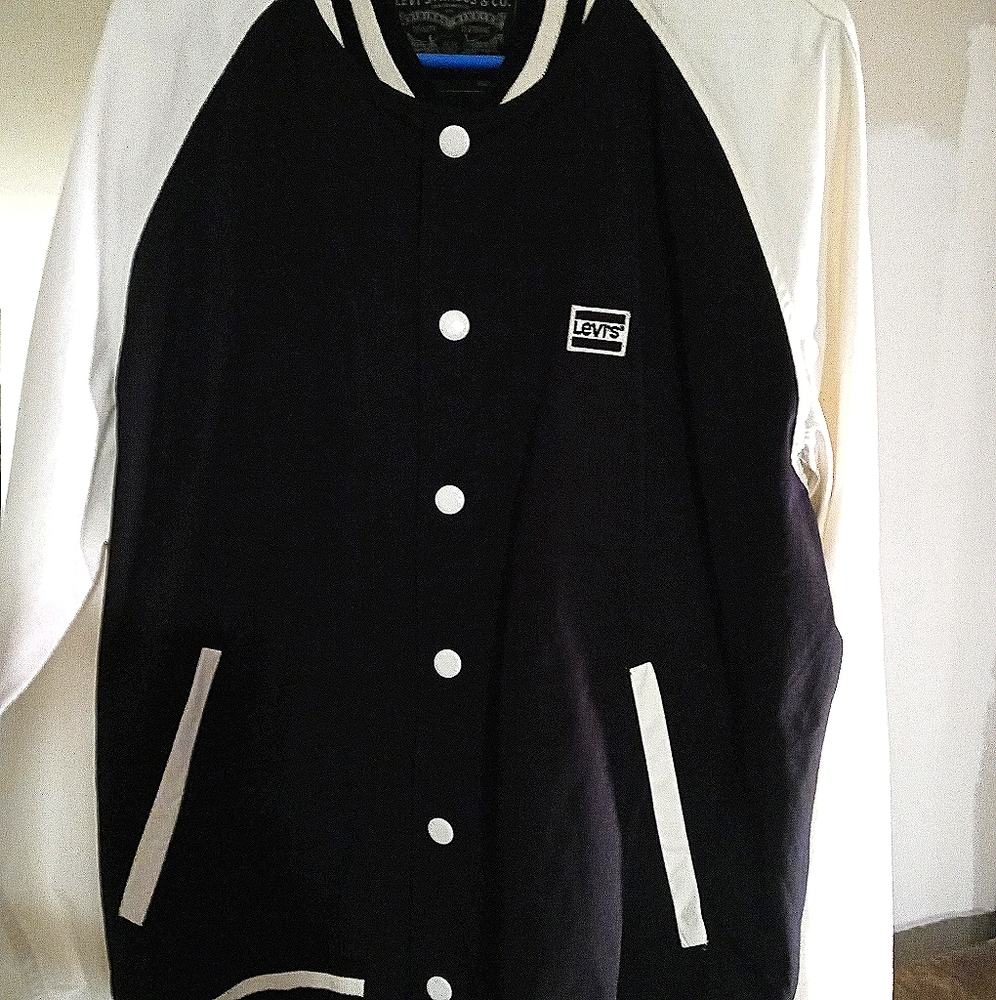 Official Levis Jackets Jeans Cotton Ts & hoodies